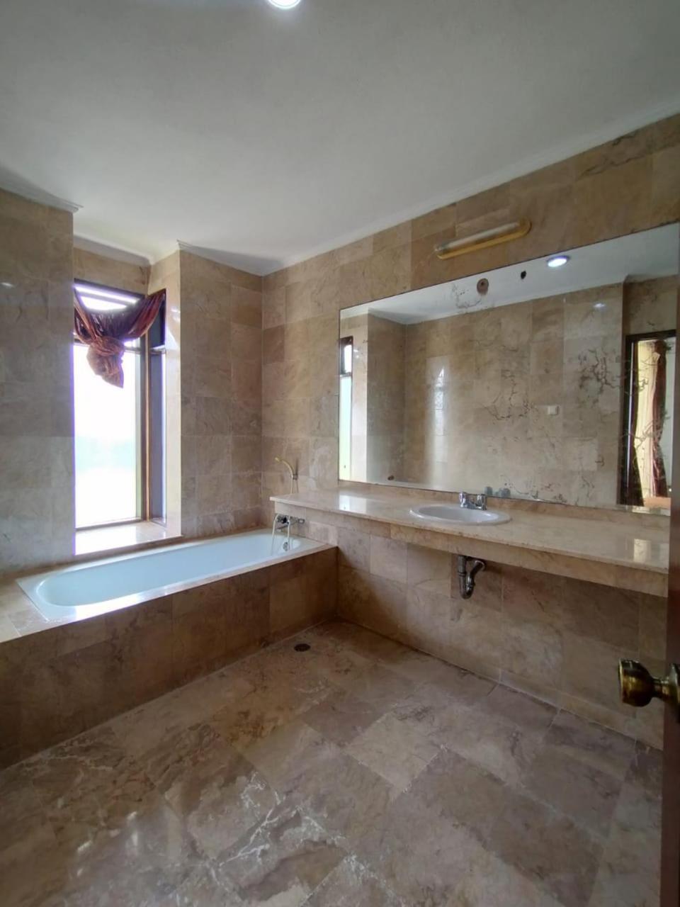 Villa Bukit Danau Lot 14 Cinengangirang Bagian luar foto